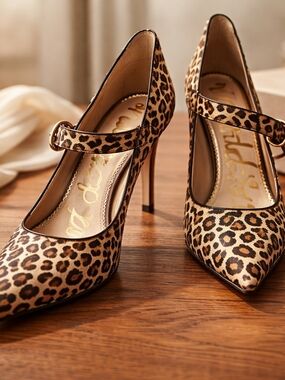 Sam Edelman Pointed-Toe Haircalf Pumps Hinda Nude Leopard Size 8.5